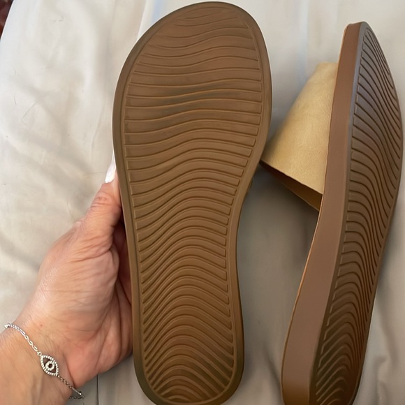 Soda slip on sandals - Picture 6 of 7